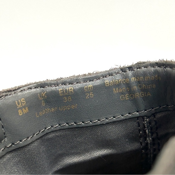 Bleecker & Bond Georgia Grey Suede Leather Ankle Booties Boots, Size 8 - Picture 9 of 11